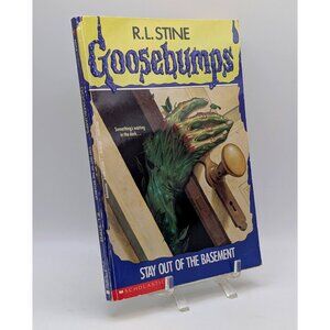 Goosebumps #2 Stay Out of the Basement UNNUMBERED 6th Print 1st Edition VG Book